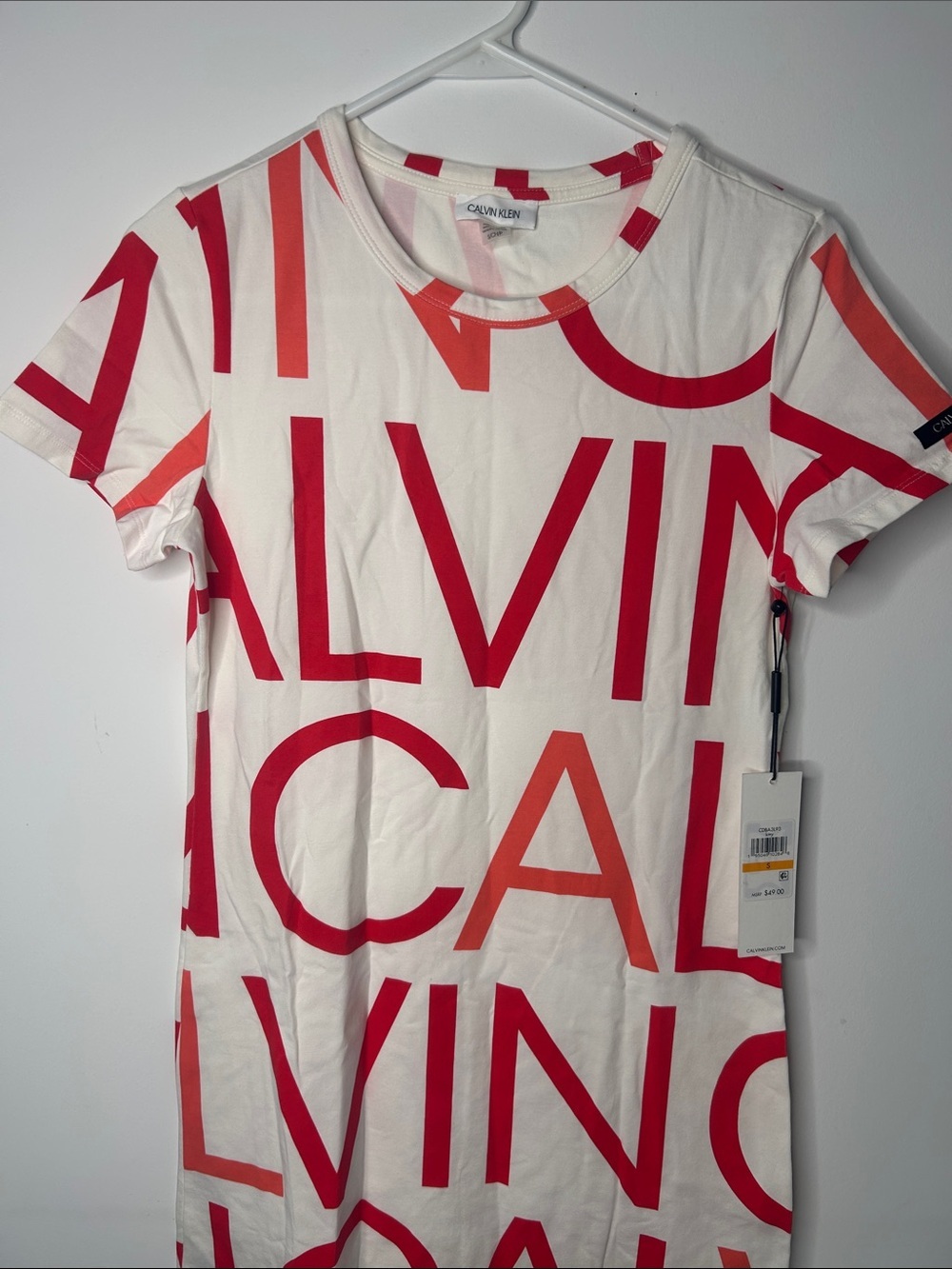 Calvin Klein White Tee Dress with Bold Red Logo - Picture 4 of 6